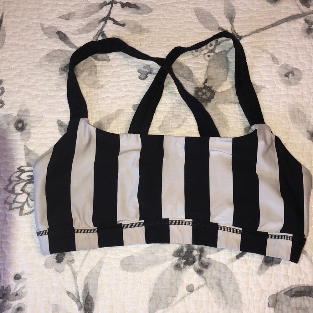 Lulu sports bra